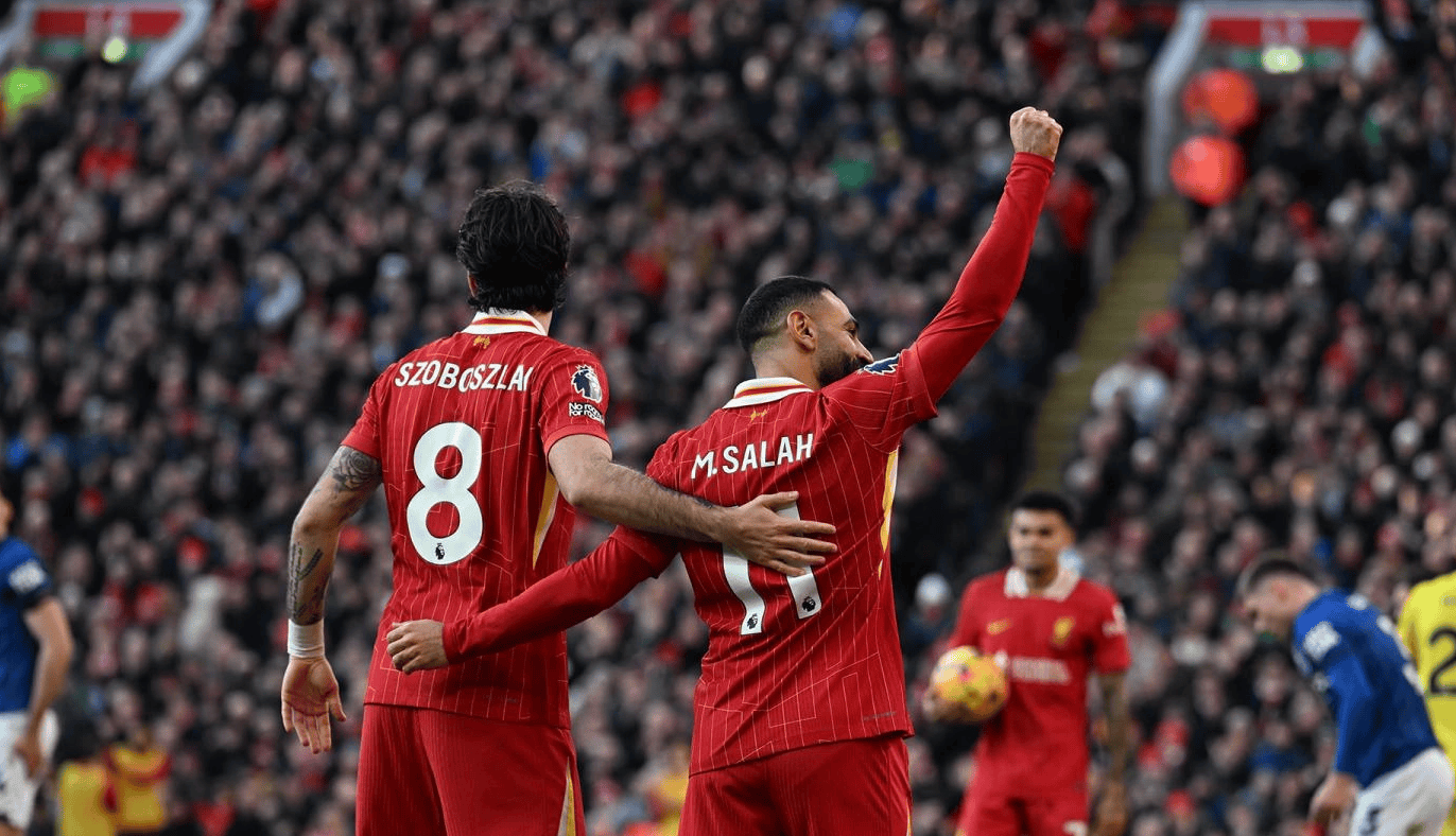 包含利物浦连续胜出，英超联赛冲击冠军宝座的词条