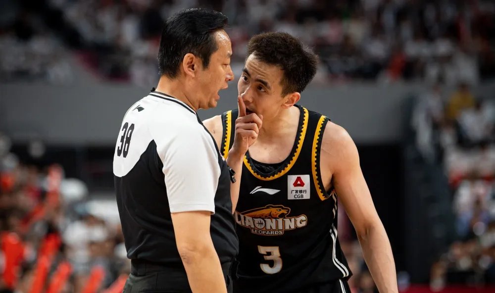 开云官网-东北德比再现！毁誉参半的竞技对阵皇家社会的简单介绍