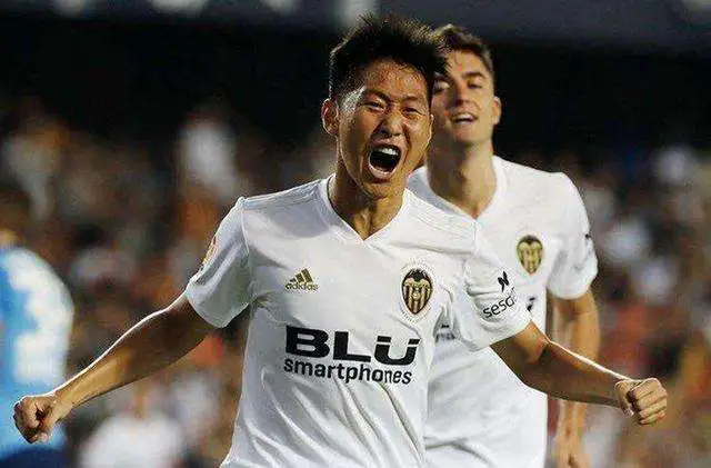 开云官网-关于瓦伦西亚签约巴西新秀，期待未来大放异彩的信息