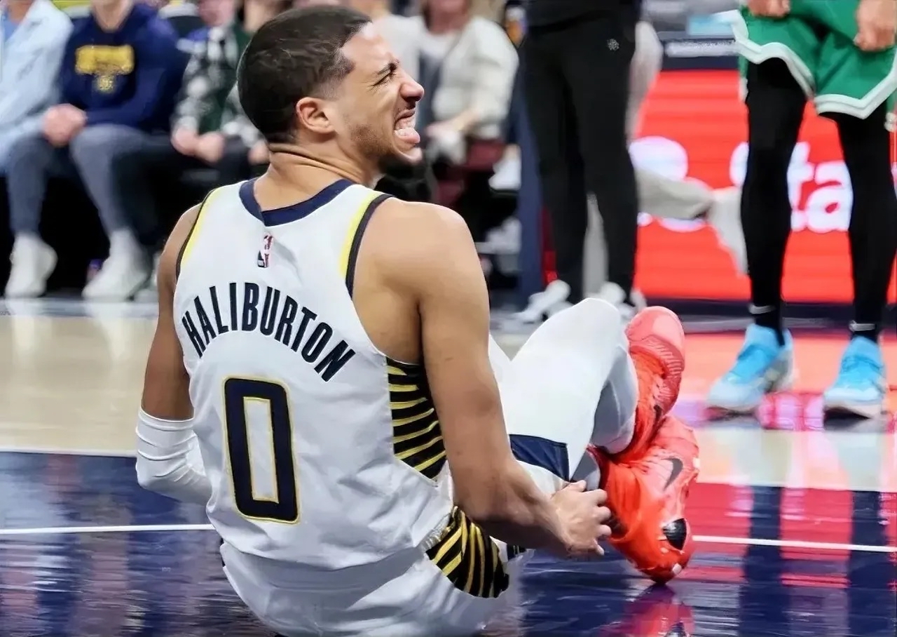 开云体育平台APP-包含步行者防线失误频频，影响球队连胜势头的词条