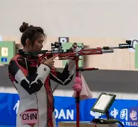 包含拉脱维亚射击好手佳绩不断，夺得银牌殊荣！的词条