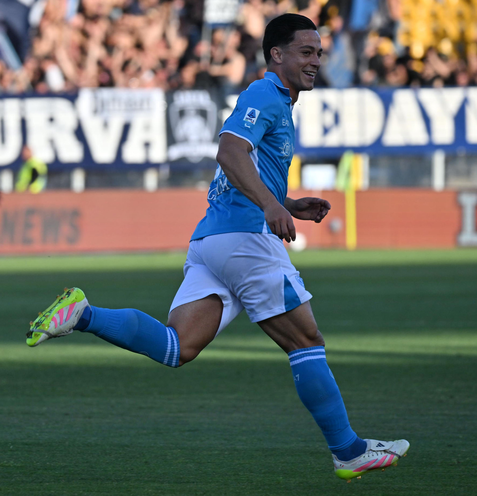 包含那不勒斯签下巴西球员，欲在法甲联赛大放异彩的词条