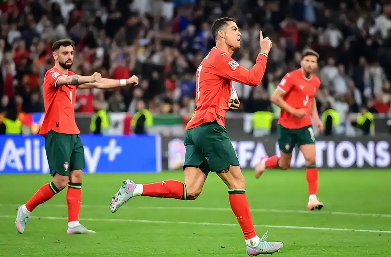 开云体育平台APP-乌克兰国家队在欧国联中胜出