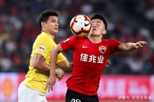 重庆不敌恒大，保级形势危急