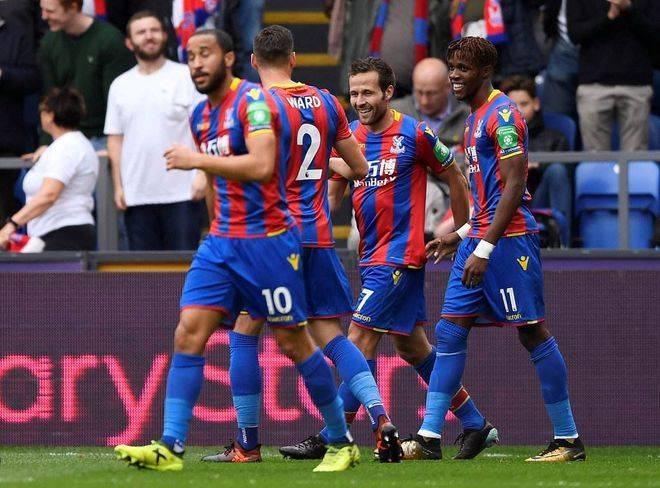 狼队遭遇惨败,客场不敌水晶宫 狼队遭遇惨败,客场不敌水晶宫