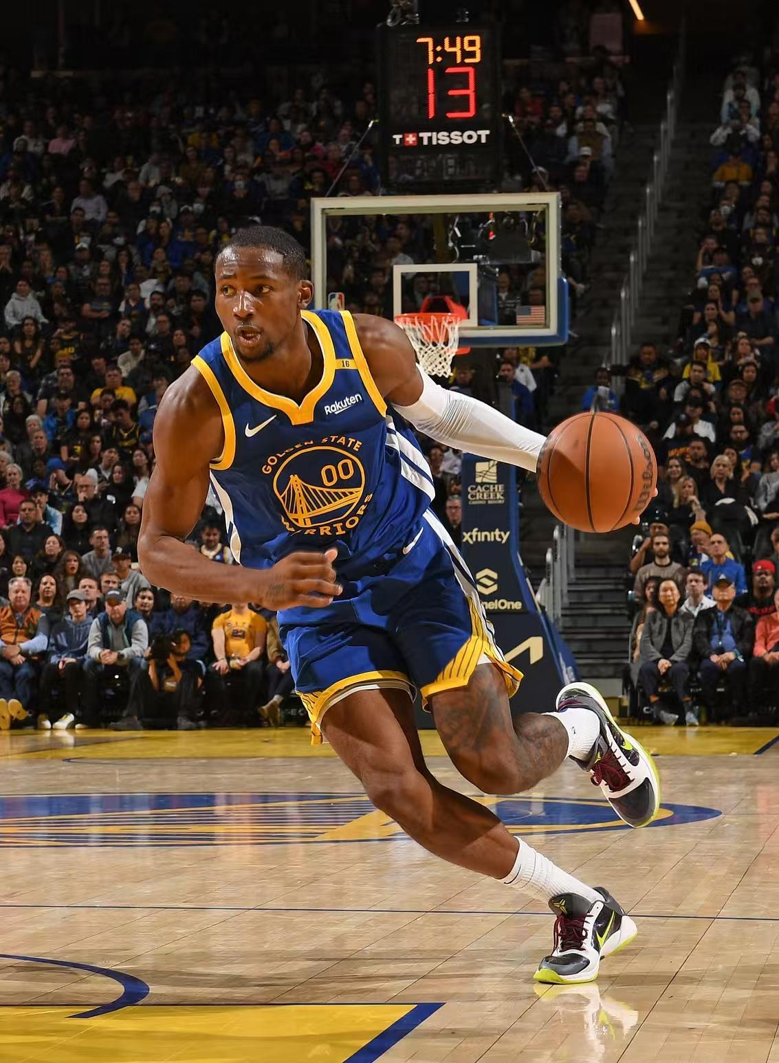 开云体育下载-包含勇士大胜快船，再现统治西部实力的词条