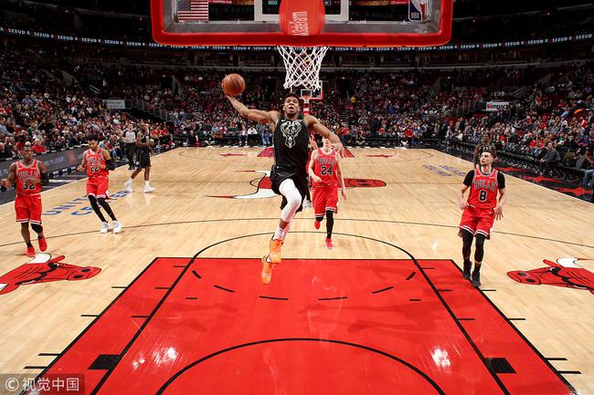 福建队逆转公牛，字母哥点燃赛场