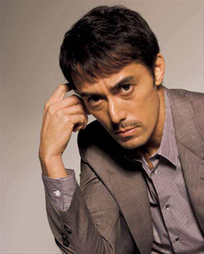 开云体育APP下载-里昂碾压日本，阿什拉夫点燃赛场